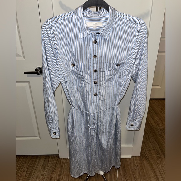 LOFT NWOT Petite Striped Pocket Shirtdress - Picture 4 of 10